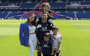 Lionel Messi y su familia en París