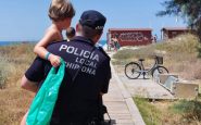 niño playa Rota